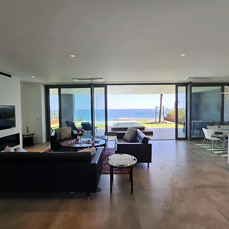 Finisterra Lux אלבופיירה